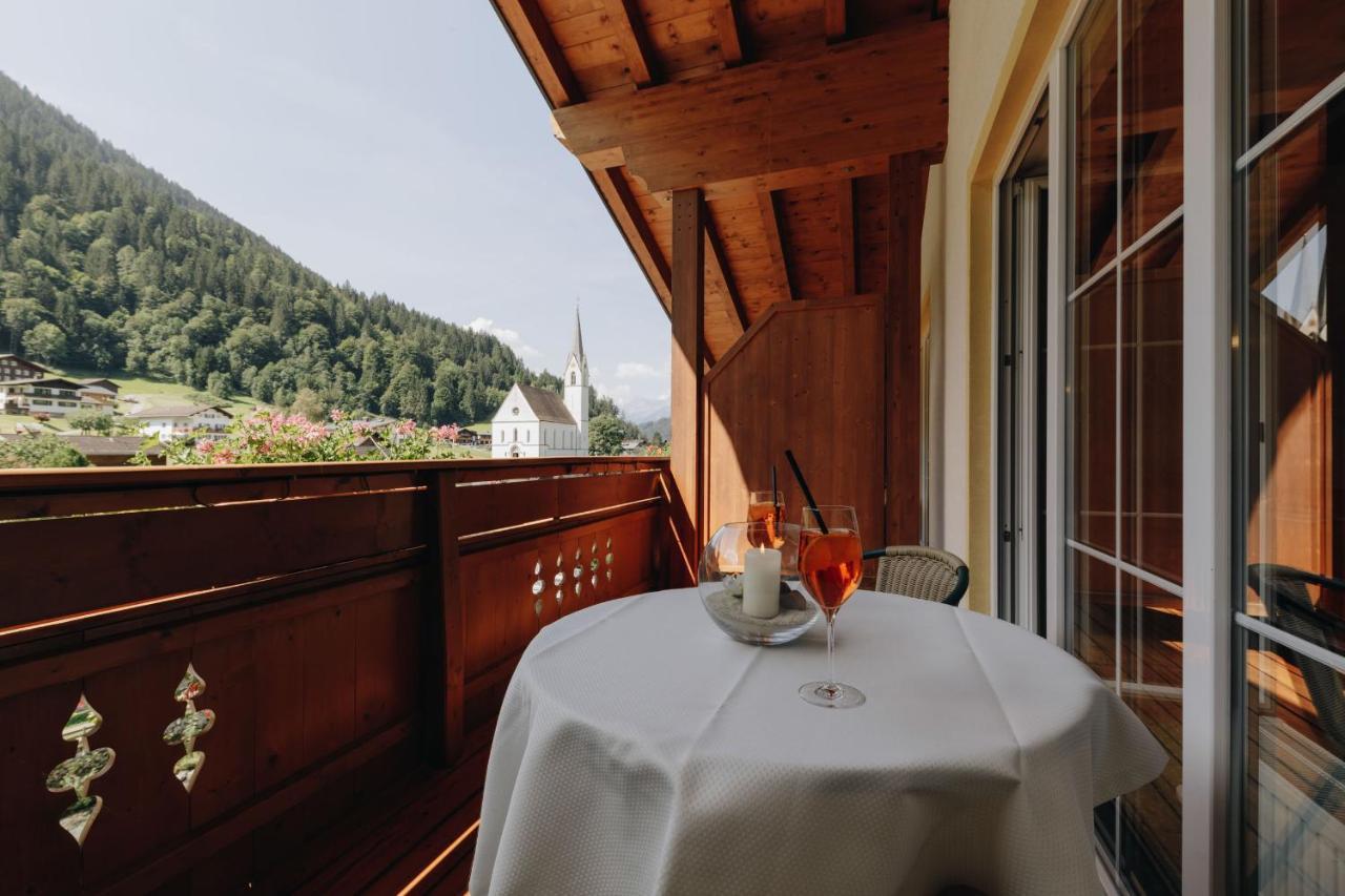 Hotel Hirschen Зільберталь Екстер'єр фото